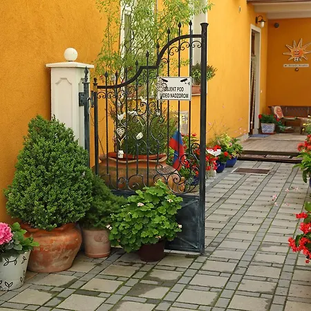 Bed & Breakfast Sonce 2*