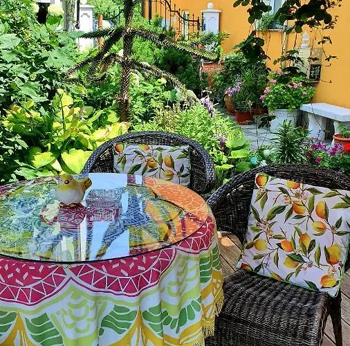 Sonce Bed & Breakfast 3*